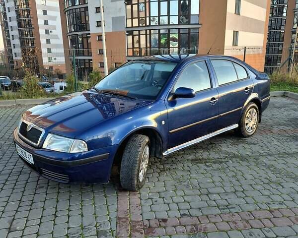 Синій Шкода Октавія, об'ємом двигуна 1.6 л та пробігом 236 тис. км за 4500 $, фото 2 на Automoto.ua