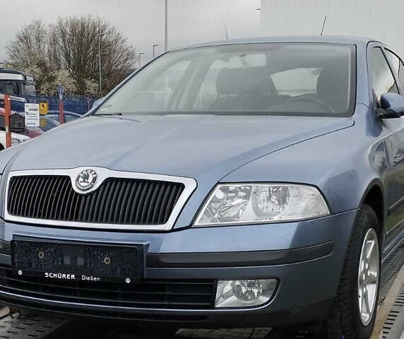 Синий Шкода Октавия, объемом двигателя 1.6 л и пробегом 241 тыс. км за 6900 $, фото 1 на Automoto.ua