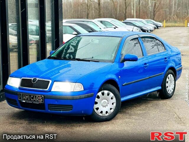 Синий Шкода Октавия, объемом двигателя 1.6 л и пробегом 250 тыс. км за 5699 $, фото 5 на Automoto.ua