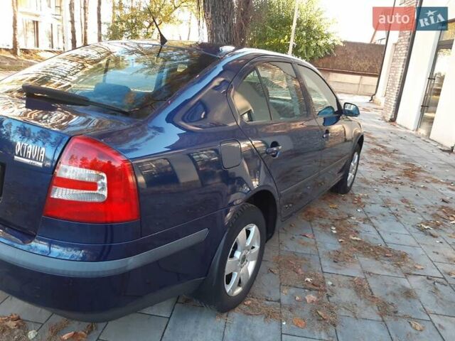 Синій Шкода Октавія, об'ємом двигуна 1.6 л та пробігом 201 тис. км за 6800 $, фото 8 на Automoto.ua