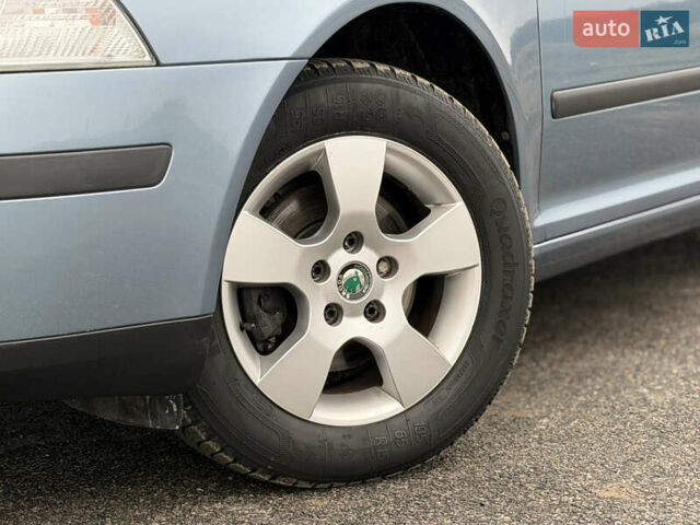 Синій Шкода Октавія, об'ємом двигуна 0 л та пробігом 105 тис. км за 8199 $, фото 9 на Automoto.ua