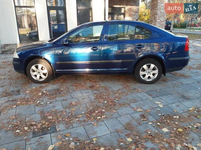 Синій Шкода Октавія, об'ємом двигуна 1.6 л та пробігом 201 тис. км за 6800 $, фото 7 на Automoto.ua