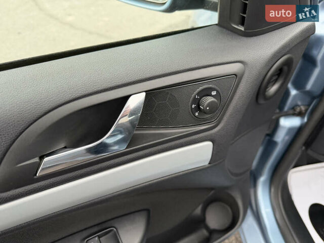 Синій Шкода Октавія, об'ємом двигуна 0 л та пробігом 105 тис. км за 8199 $, фото 46 на Automoto.ua