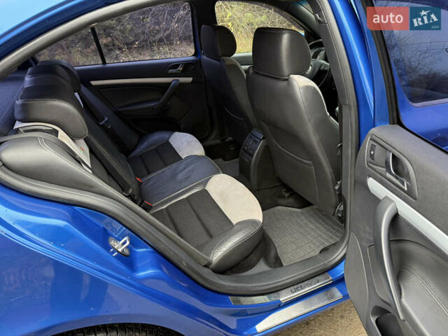 Синий Шкода Октавия, объемом двигателя 1.98 л и пробегом 227 тыс. км за 5600 $, фото 11 на Automoto.ua