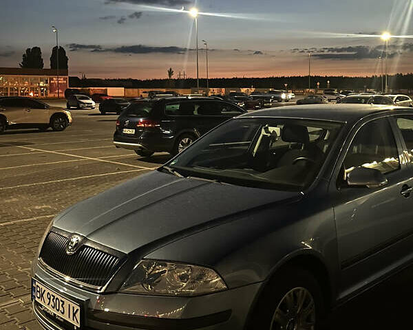 Синий Шкода Октавия, объемом двигателя 1.6 л и пробегом 241 тыс. км за 6900 $, фото 6 на Automoto.ua