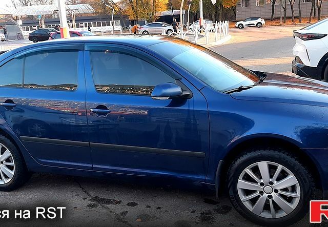 Синій Шкода Октавія, об'ємом двигуна 1.6 л та пробігом 299 тис. км за 6000 $, фото 3 на Automoto.ua