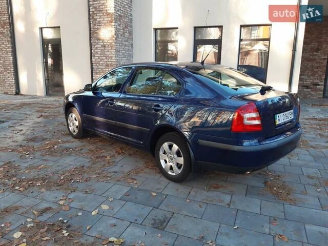 Синій Шкода Октавія, об'ємом двигуна 1.6 л та пробігом 201 тис. км за 6800 $, фото 5 на Automoto.ua