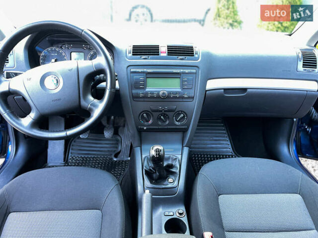 Синий Шкода Октавия, объемом двигателя 1.6 л и пробегом 157 тыс. км за 6750 $, фото 22 на Automoto.ua