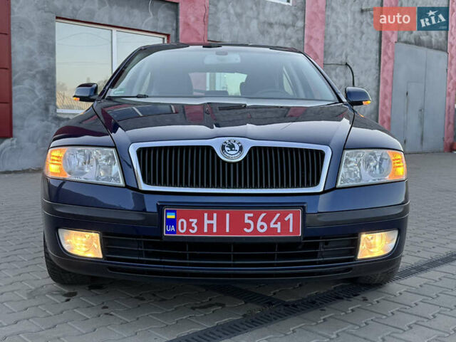 Синий Шкода Октавия, объемом двигателя 1.6 л и пробегом 213 тыс. км за 6999 $, фото 8 на Automoto.ua
