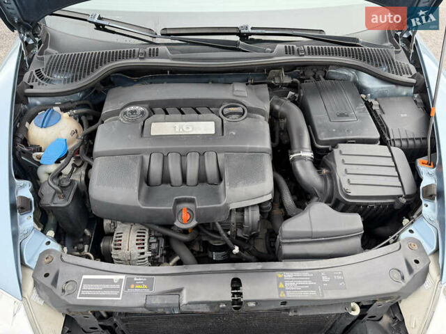 Синій Шкода Октавія, об'ємом двигуна 0 л та пробігом 105 тис. км за 8199 $, фото 89 на Automoto.ua