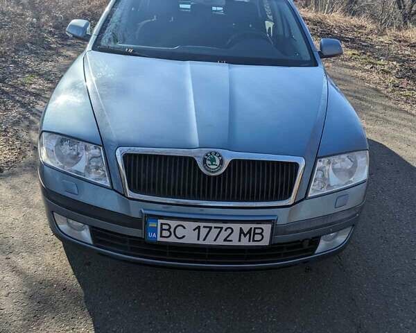 Синий Шкода Октавия, объемом двигателя 1.6 л и пробегом 248 тыс. км за 6250 $, фото 1 на Automoto.ua
