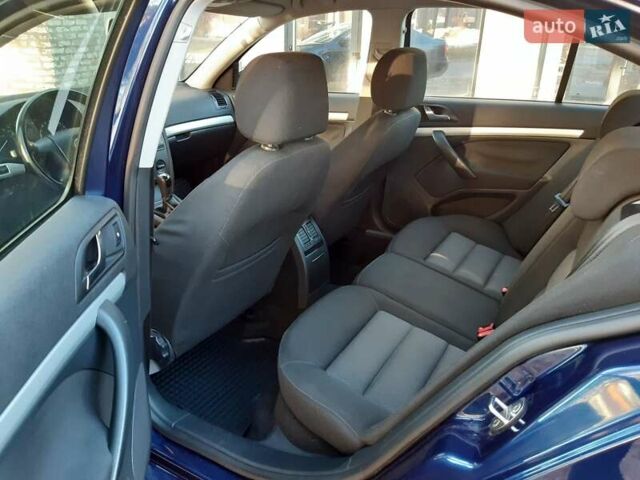 Синій Шкода Октавія, об'ємом двигуна 1.6 л та пробігом 201 тис. км за 6800 $, фото 17 на Automoto.ua