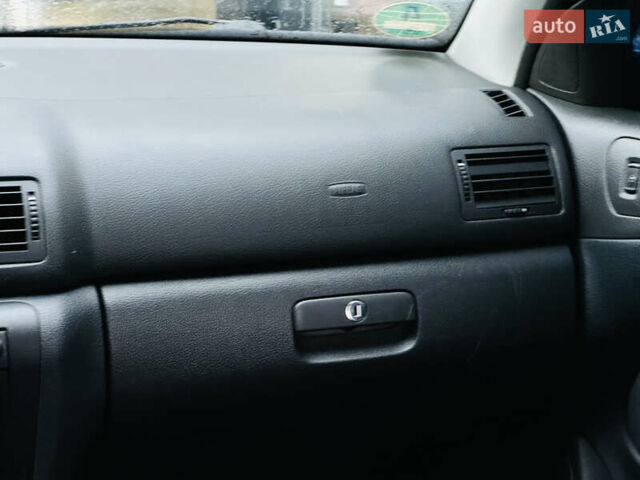 Синій Шкода Октавія, об'ємом двигуна 1.6 л та пробігом 250 тис. км за 5700 $, фото 23 на Automoto.ua