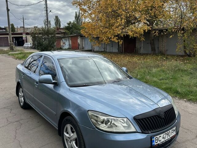 Шкода Октавія 2009 у Кривому Розі на Automoto.ua Синій Шкода Октавія, об'ємом двигуна 1.6 л та пробігом 235 тис. км за 6700 $, фото 1 на Automoto.ua