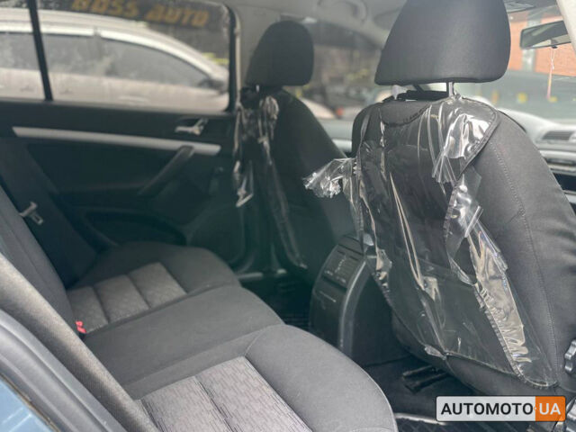 Синий Шкода Октавия, объемом двигателя 1.6 л и пробегом 224 тыс. км за 8200 $, фото 13 на Automoto.ua