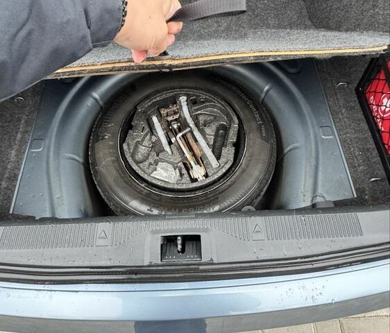 Синий Шкода Октавия, объемом двигателя 1.4 л и пробегом 160 тыс. км за 7400 $, фото 6 на Automoto.ua