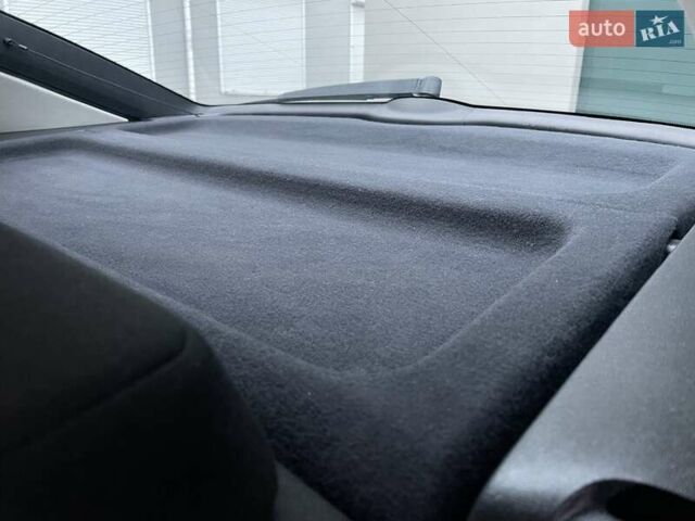 Синий Шкода Октавия, объемом двигателя 1.6 л и пробегом 85 тыс. км за 8999 $, фото 135 на Automoto.ua