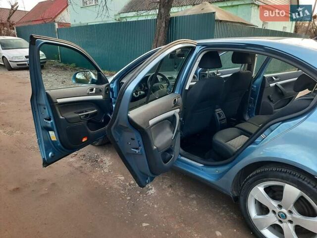 Синий Шкода Октавия, объемом двигателя 1.6 л и пробегом 176 тыс. км за 8350 $, фото 94 на Automoto.ua