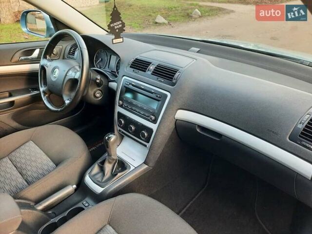 Синий Шкода Октавия, объемом двигателя 1.6 л и пробегом 176 тыс. км за 8350 $, фото 78 на Automoto.ua