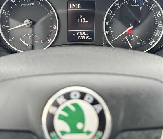 Синий Шкода Октавия, объемом двигателя 1.4 л и пробегом 160 тыс. км за 7400 $, фото 13 на Automoto.ua