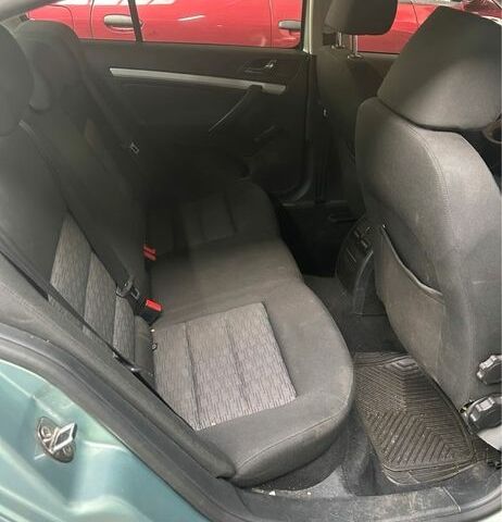 Синий Шкода Октавия, объемом двигателя 1.4 л и пробегом 165 тыс. км за 7200 $, фото 2 на Automoto.ua