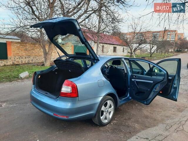 Синий Шкода Октавия, объемом двигателя 1.6 л и пробегом 176 тыс. км за 8350 $, фото 40 на Automoto.ua