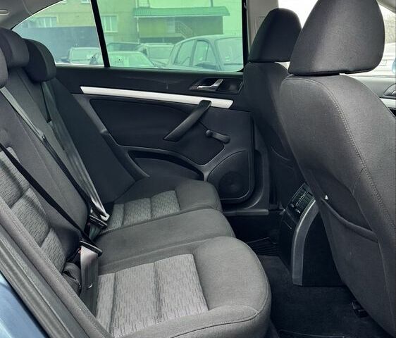 Синий Шкода Октавия, объемом двигателя 1.4 л и пробегом 160 тыс. км за 7400 $, фото 17 на Automoto.ua