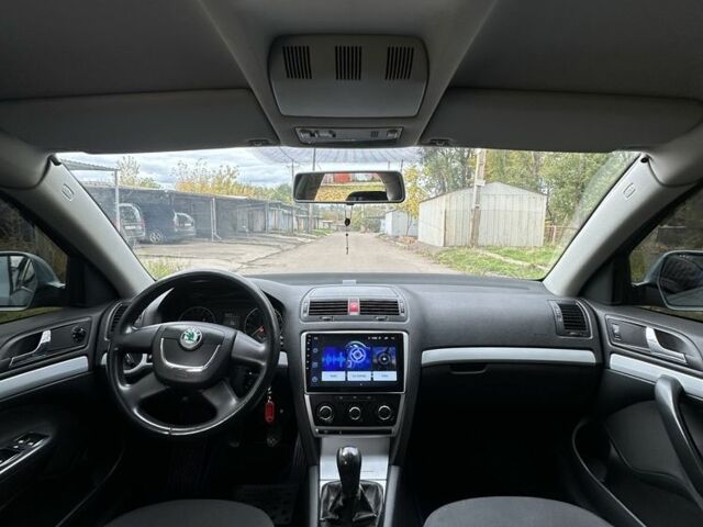 Шкода Октавія 2009 у Кривому Розі на Automoto.ua Синій Шкода Октавія, об'ємом двигуна 1.6 л та пробігом 235 тис. км за 6700 $, фото 10 на Automoto.ua