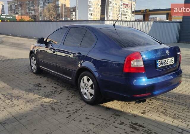 Синий Шкода Октавия, объемом двигателя 1.4 л и пробегом 265 тыс. км за 7600 $, фото 5 на Automoto.ua