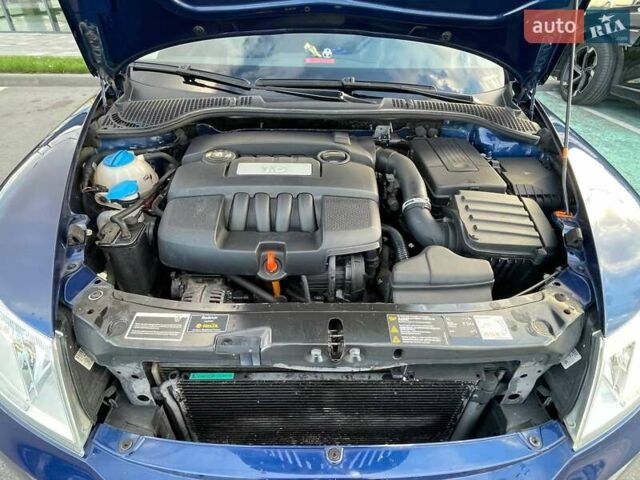 Синий Шкода Октавия, объемом двигателя 1.6 л и пробегом 212 тыс. км за 8500 $, фото 12 на Automoto.ua