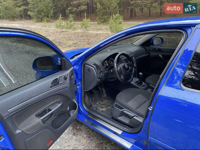 Шкода Октавия 2009 в Ирпене на Automoto.ua Синий Шкода Октавия, объемом двигателя 1.6 л и пробегом 270 тыс. км за 7000 $, фото 2 на Automoto.ua