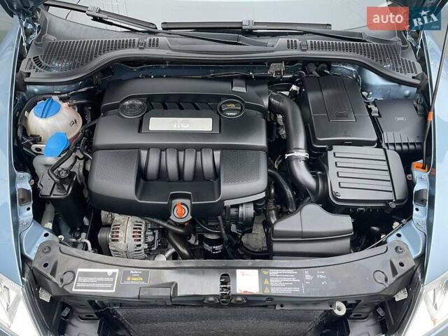 Синий Шкода Октавия, объемом двигателя 1.6 л и пробегом 85 тыс. км за 8999 $, фото 138 на Automoto.ua