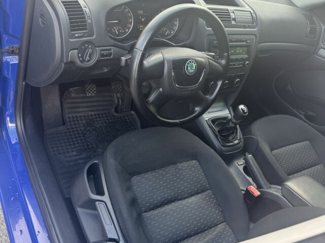 Синій Шкода Октавія, об'ємом двигуна 1.6 л та пробігом 264 тис. км за 6500 $, фото 11 на Automoto.ua