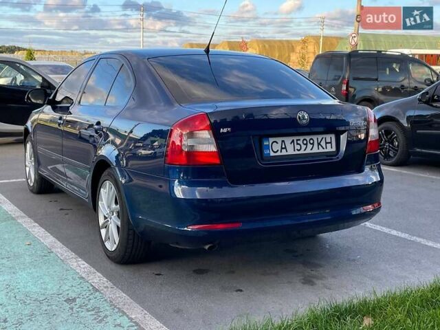 Синий Шкода Октавия, объемом двигателя 1.6 л и пробегом 212 тыс. км за 8500 $, фото 6 на Automoto.ua