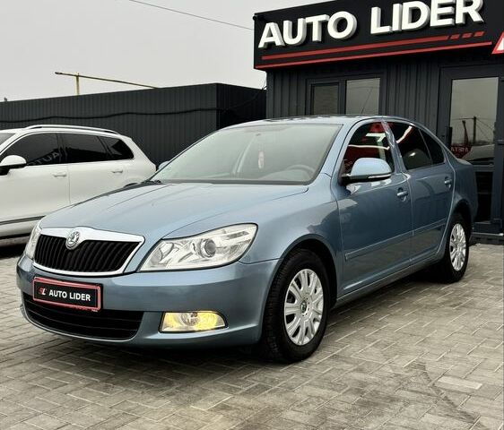 Синий Шкода Октавия, объемом двигателя 1.4 л и пробегом 160 тыс. км за 7400 $, фото 9 на Automoto.ua