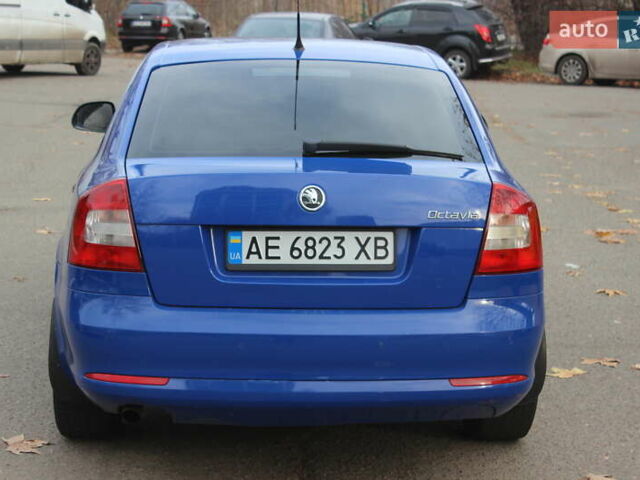 Синий Шкода Октавия, объемом двигателя 1.6 л и пробегом 264 тыс. км за 6800 $, фото 4 на Automoto.ua