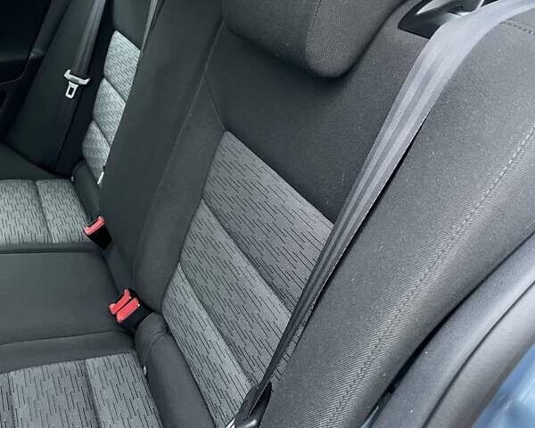 Синий Шкода Октавия, объемом двигателя 1.6 л и пробегом 85 тыс. км за 8999 $, фото 132 на Automoto.ua