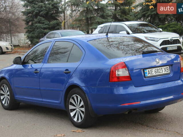 Синий Шкода Октавия, объемом двигателя 1.6 л и пробегом 264 тыс. км за 6800 $, фото 5 на Automoto.ua
