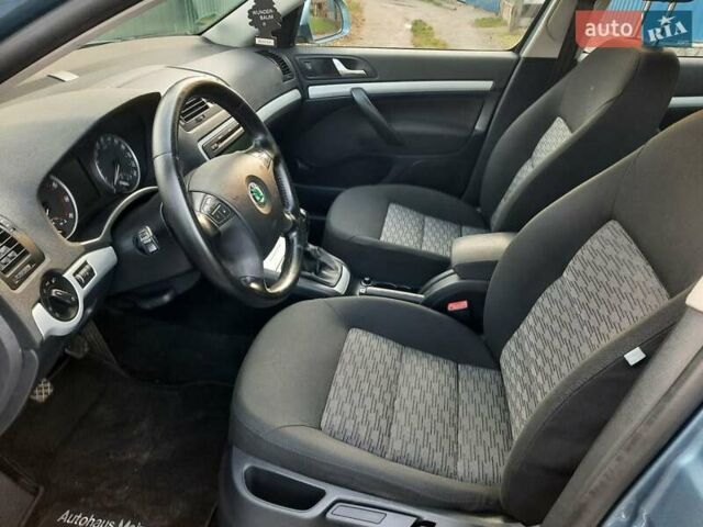 Синий Шкода Октавия, объемом двигателя 1.6 л и пробегом 176 тыс. км за 8350 $, фото 74 на Automoto.ua