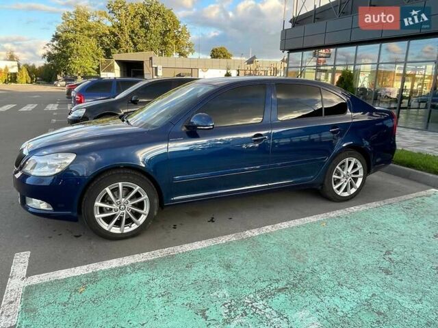 Синий Шкода Октавия, объемом двигателя 1.6 л и пробегом 212 тыс. км за 8500 $, фото 5 на Automoto.ua