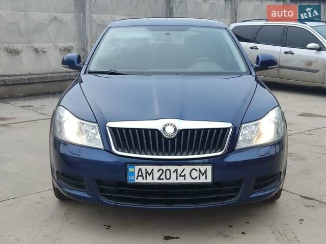 Синий Шкода Октавия, объемом двигателя 1.39 л и пробегом 272 тыс. км за 7550 $, фото 2 на Automoto.ua