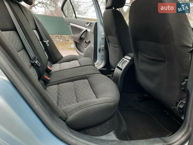 Синий Шкода Октавия, объемом двигателя 1.6 л и пробегом 226 тыс. км за 7990 $, фото 64 на Automoto.ua