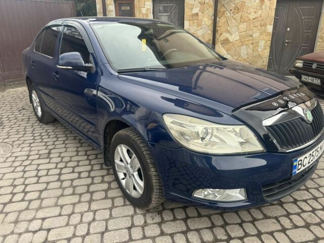 Синій Шкода Октавія, об'ємом двигуна 1.6 л та пробігом 318 тис. км за 6500 $, фото 2 на Automoto.ua