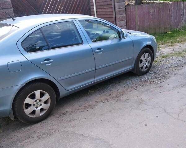 Синий Шкода Октавия, объемом двигателя 1.6 л и пробегом 287 тыс. км за 8500 $, фото 16 на Automoto.ua