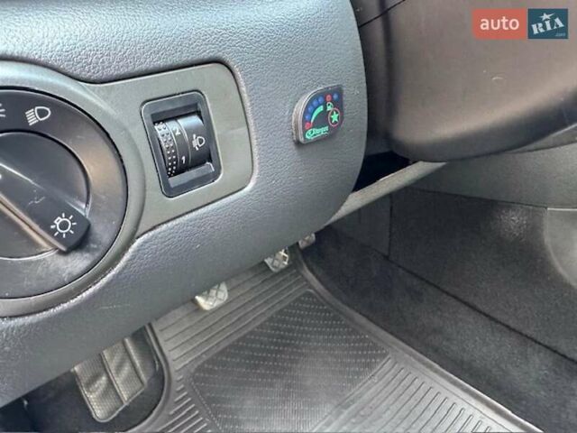 Синий Шкода Октавия, объемом двигателя 1.6 л и пробегом 170 тыс. км за 6900 $, фото 6 на Automoto.ua