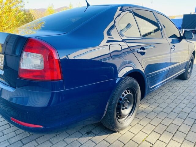 Синий Шкода Октавия, объемом двигателя 1.6 л и пробегом 257 тыс. км за 6500 $, фото 1 на Automoto.ua