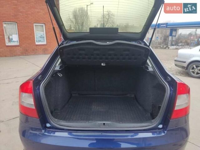 Синий Шкода Октавия, объемом двигателя 1.39 л и пробегом 272 тыс. км за 7550 $, фото 16 на Automoto.ua