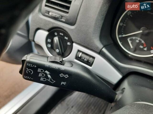 Синий Шкода Октавия, объемом двигателя 1.6 л и пробегом 226 тыс. км за 7990 $, фото 48 на Automoto.ua