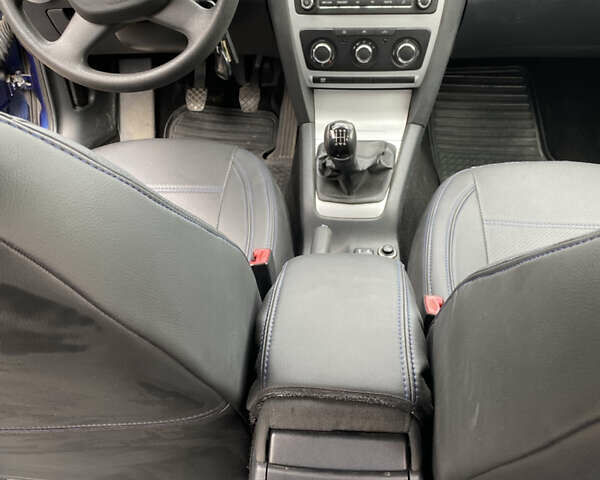 Синий Шкода Октавия, объемом двигателя 1.8 л и пробегом 85 тыс. км за 8900 $, фото 15 на Automoto.ua