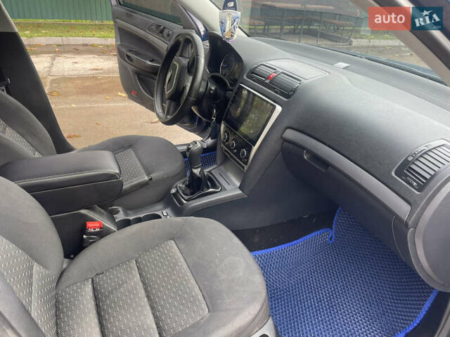 Синий Шкода Октавия, объемом двигателя 1.39 л и пробегом 311 тыс. км за 5999 $, фото 30 на Automoto.ua